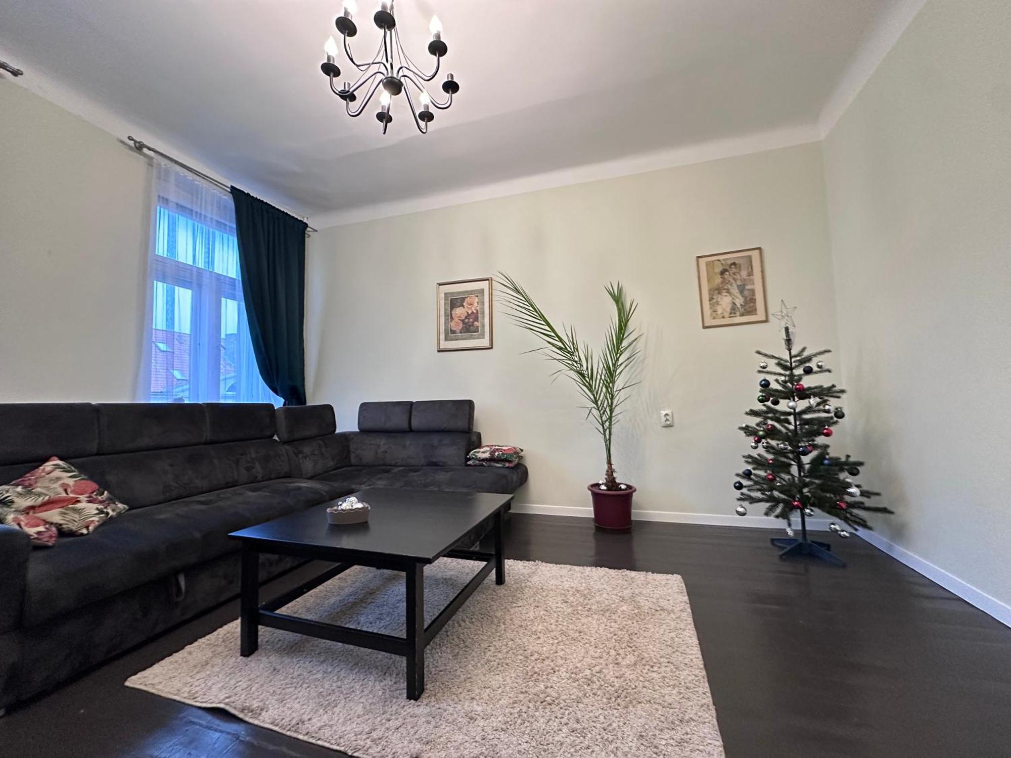 Classy Green Old Town Apartment Klaipeda Ngoại thất bức ảnh
