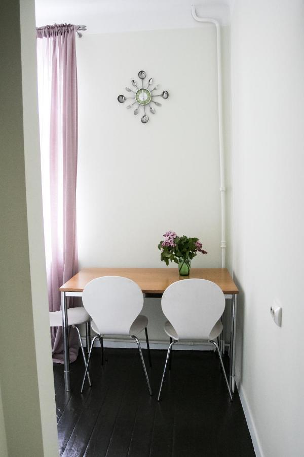 Classy Green Old Town Apartment Klaipeda Ngoại thất bức ảnh
